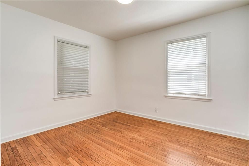 8119 Madison Avenue — photo 16
