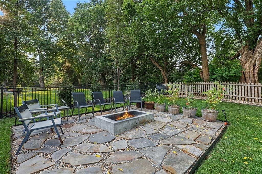 12860 Sagamore Road — photo 33