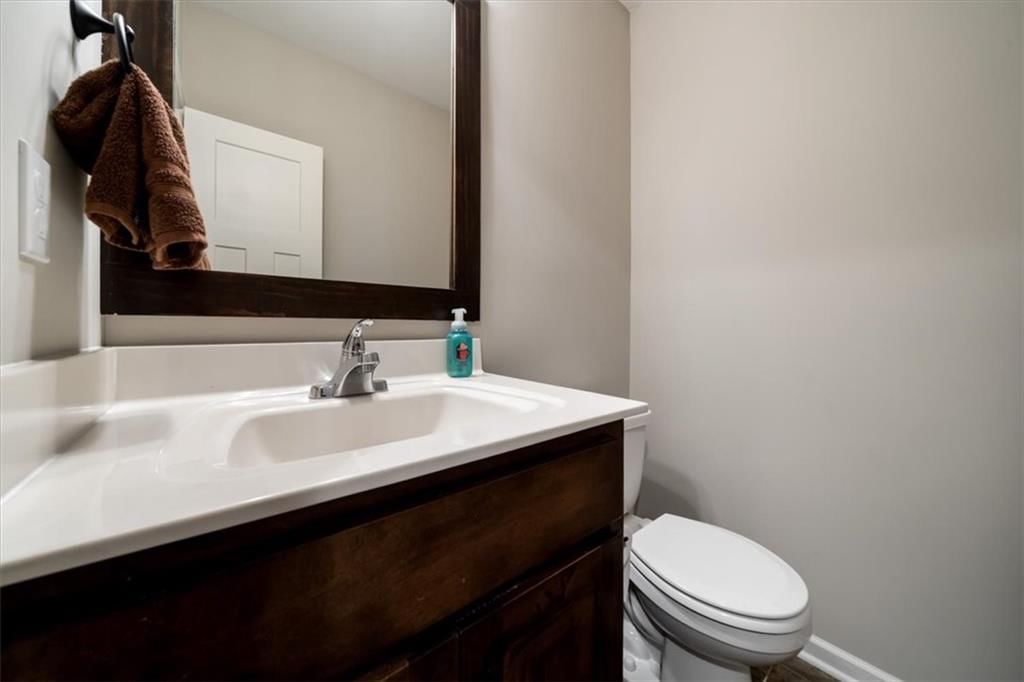 744 W Shawnee Court — photo 24
