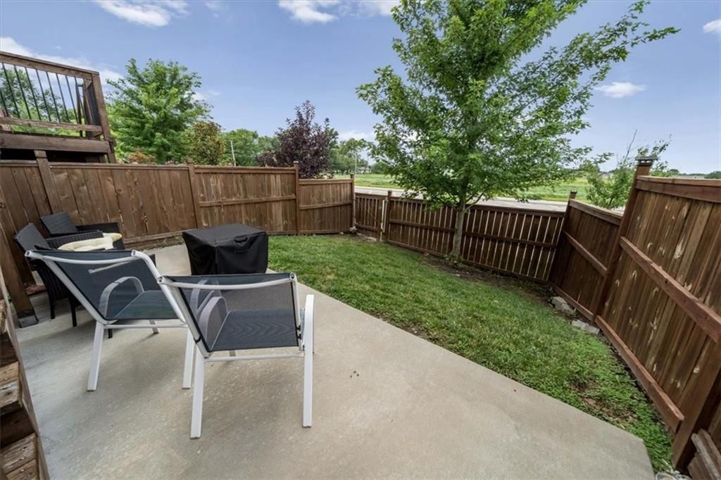 744 W Shawnee Court — photo 26