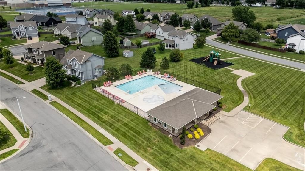 744 W Shawnee Court — photo 30