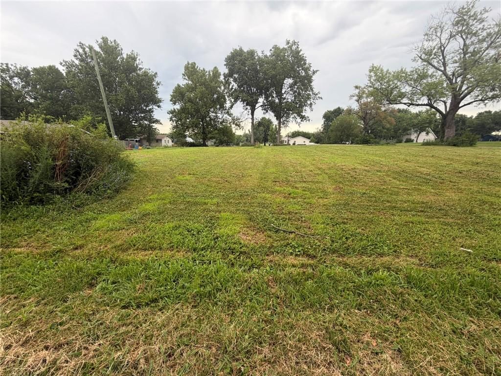 1205 S Dallas Street — photo 4