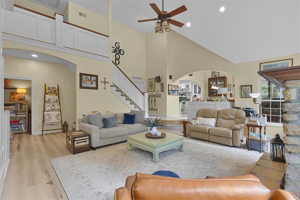 1425 E County Road H Highway — photo 36