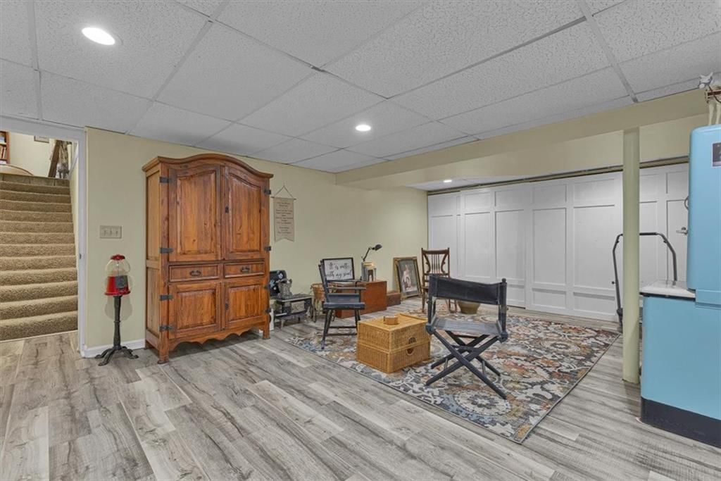 1425 E County Road H Highway — photo 44