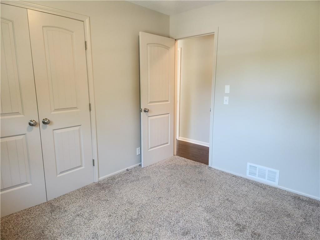 3219 S Vest Avenue — photo 15
