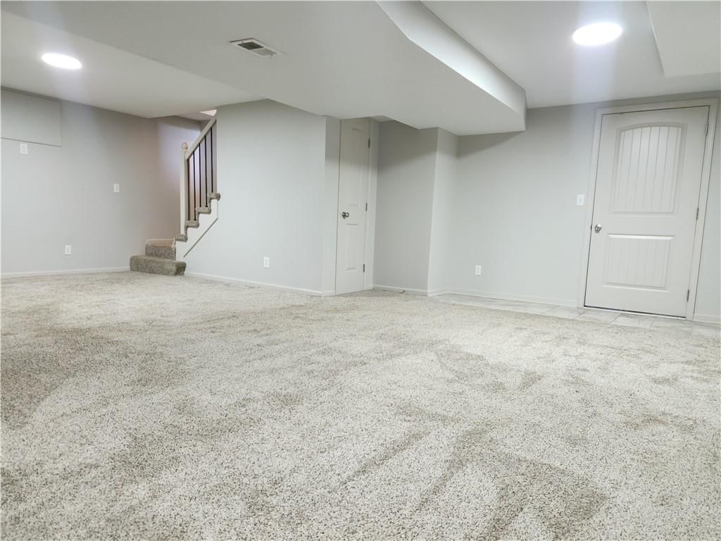 3219 S Vest Avenue — photo 27
