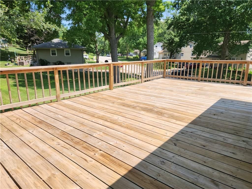 3219 S Vest Avenue — photo 32