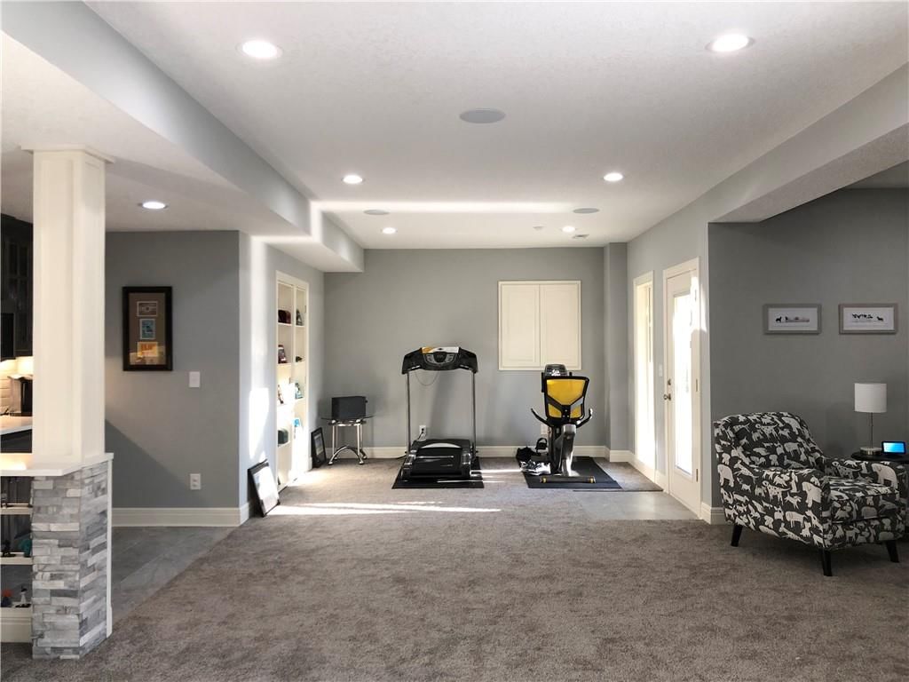 9015 N Lane Avenue — photo 15