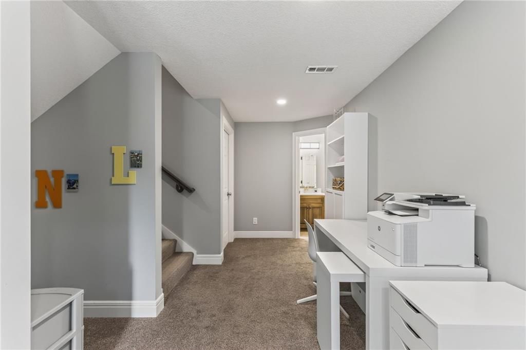 9015 N Lane Avenue — photo 38