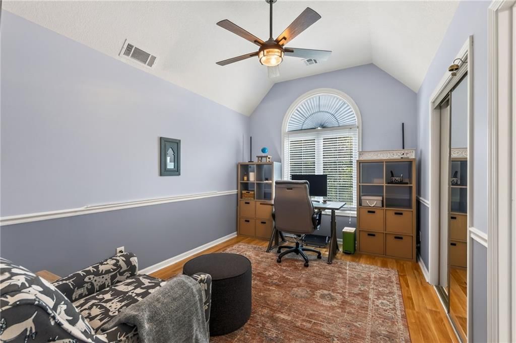 9015 N Lane Avenue — photo 48