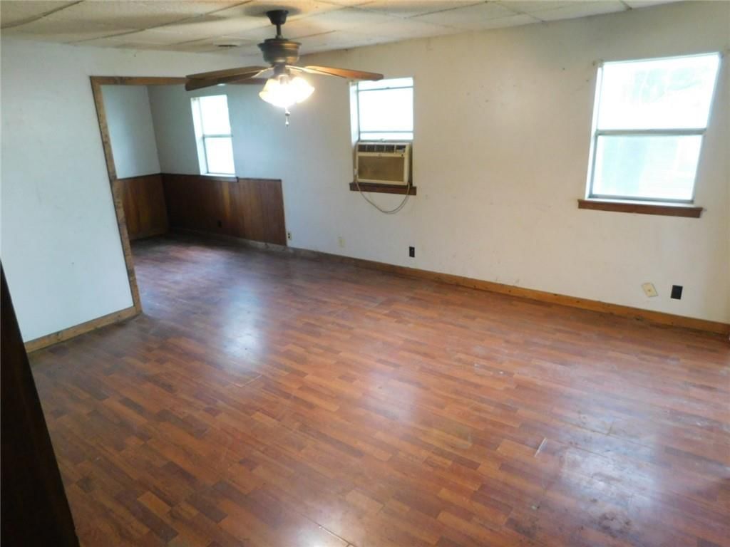 807 W 5th Street — photo 7