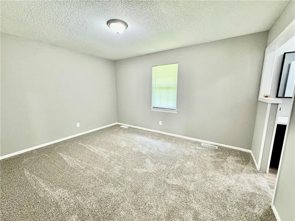 913 Josela Court — photo 11