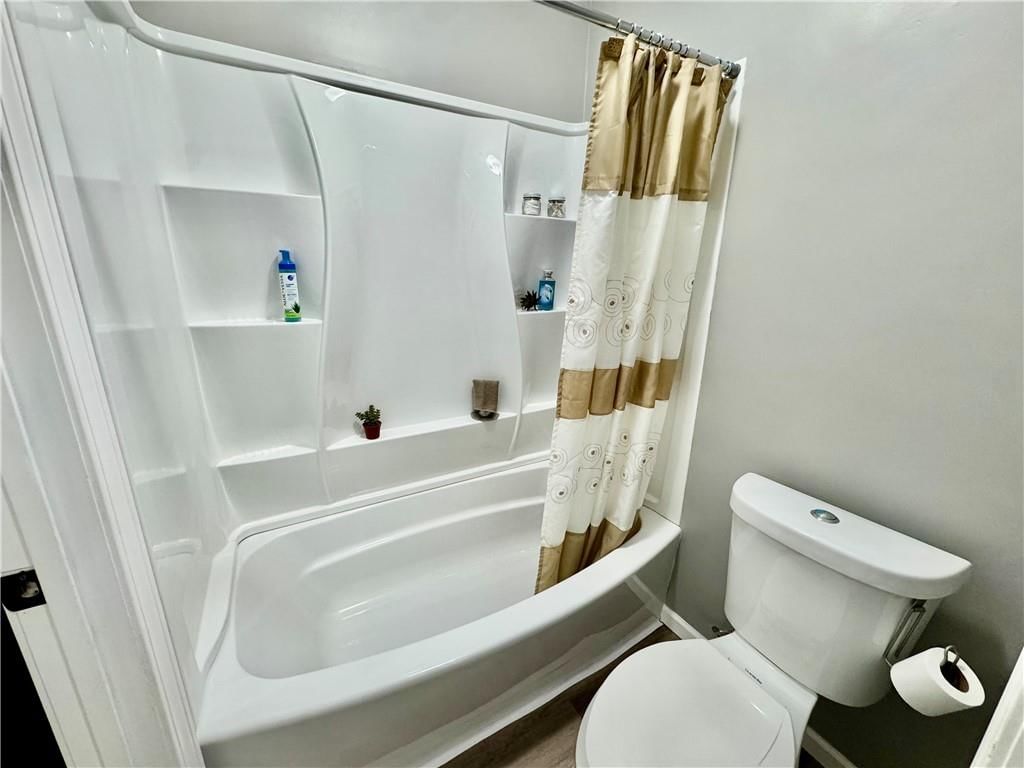 913 Josela Court — photo 14