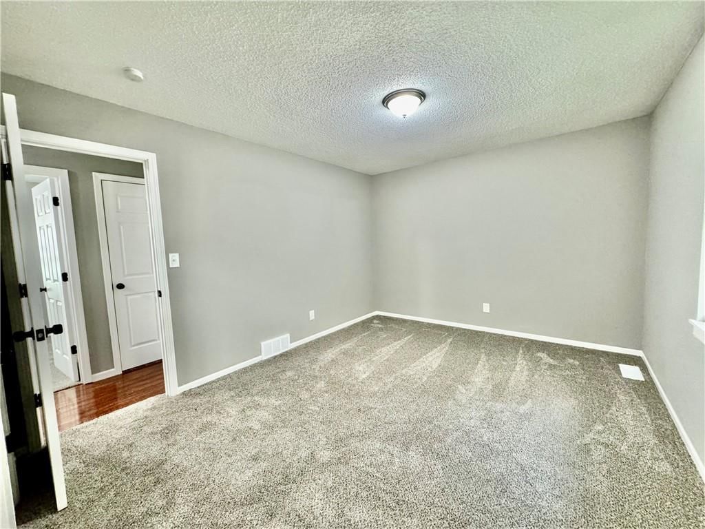 913 Josela Court — photo 18