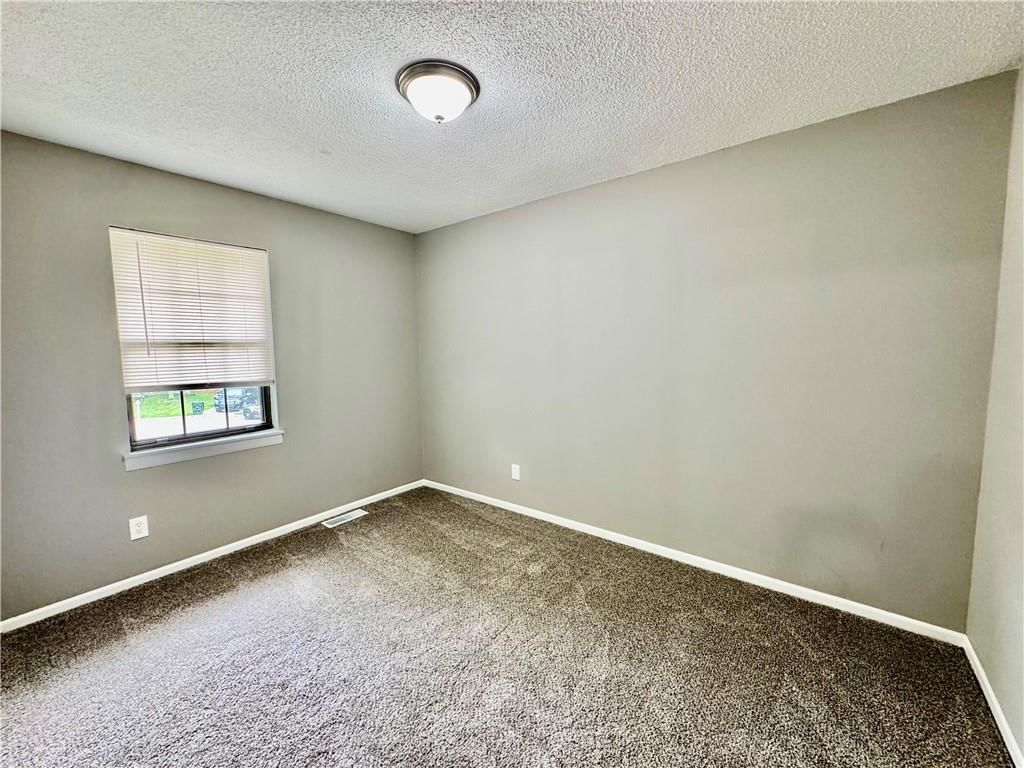 913 Josela Court — photo 20