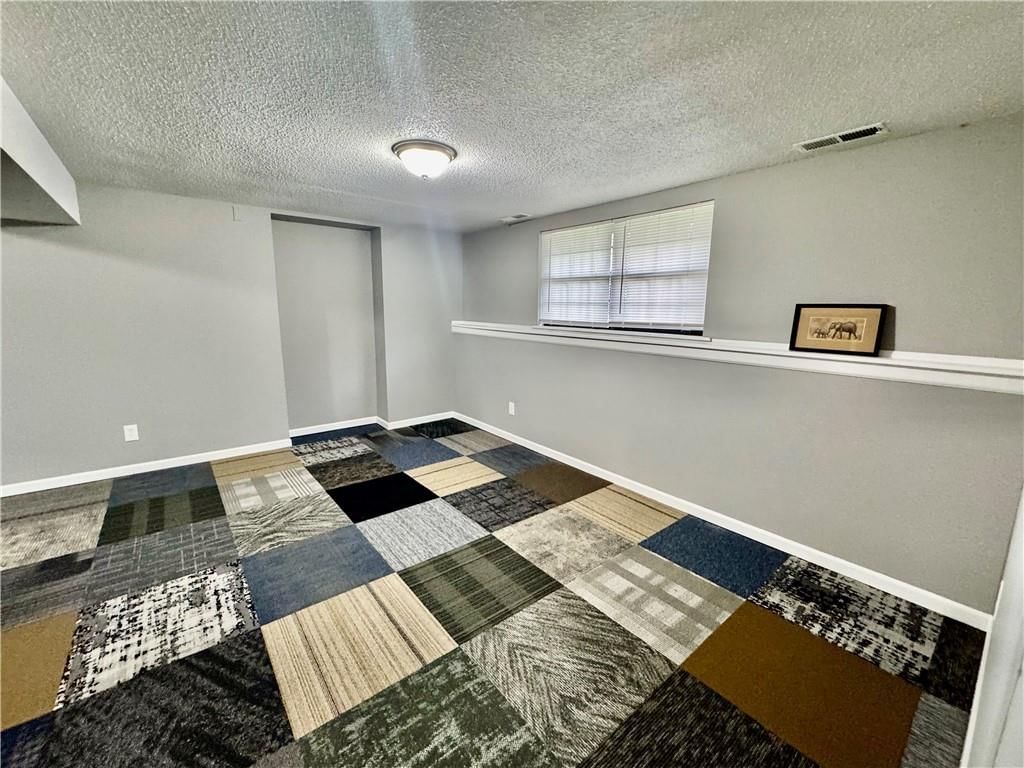 913 Josela Court — photo 21