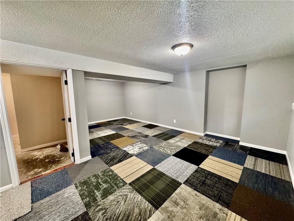 913 Josela Court — photo 22