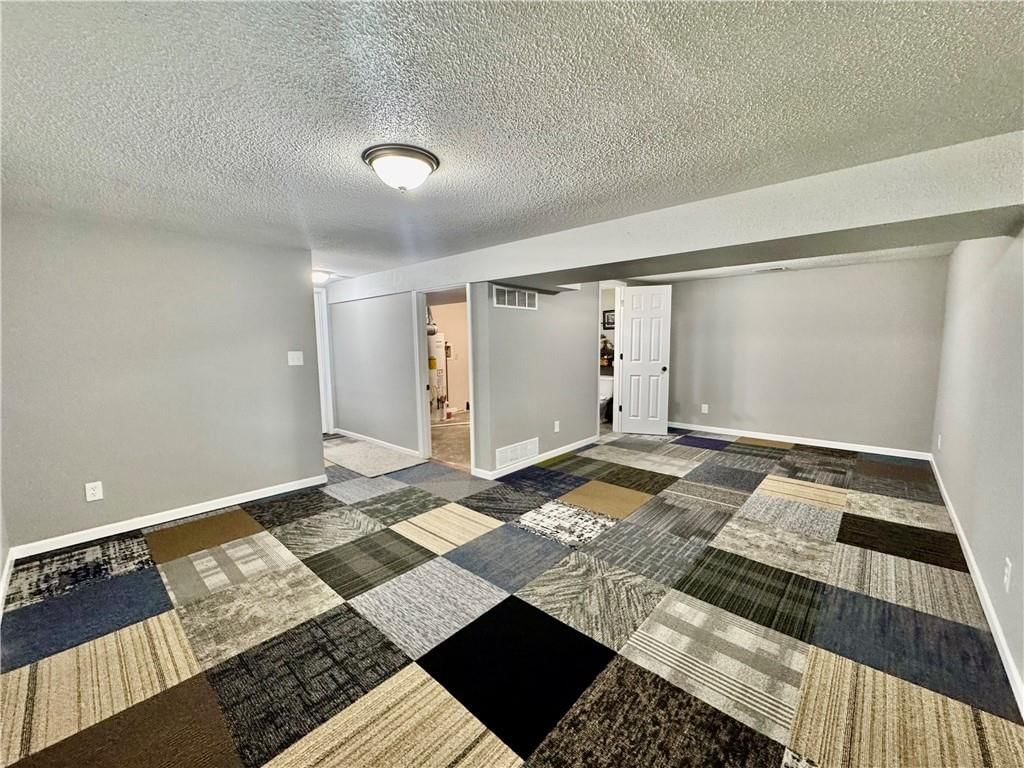 913 Josela Court — photo 23