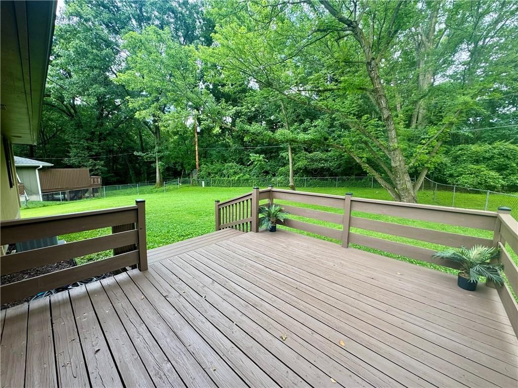 913 Josela Court — photo 26