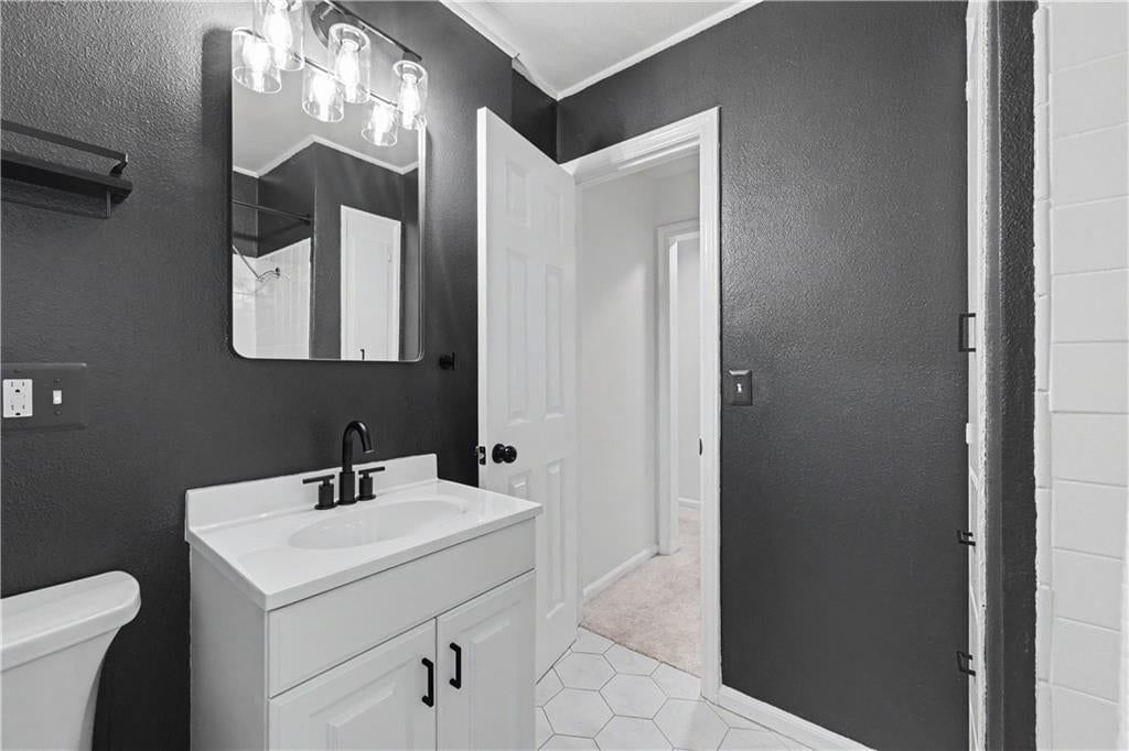 6704 Woodward Street — photo 25