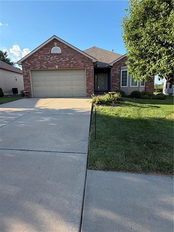 Photo 1 of 29 - 7500 NE 113th Street, Kansas City, MO 64157