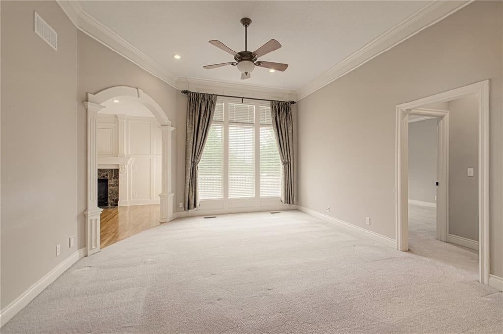 Photo 7 of 29 - 7500 NE 113th Street, Kansas City, MO 64157