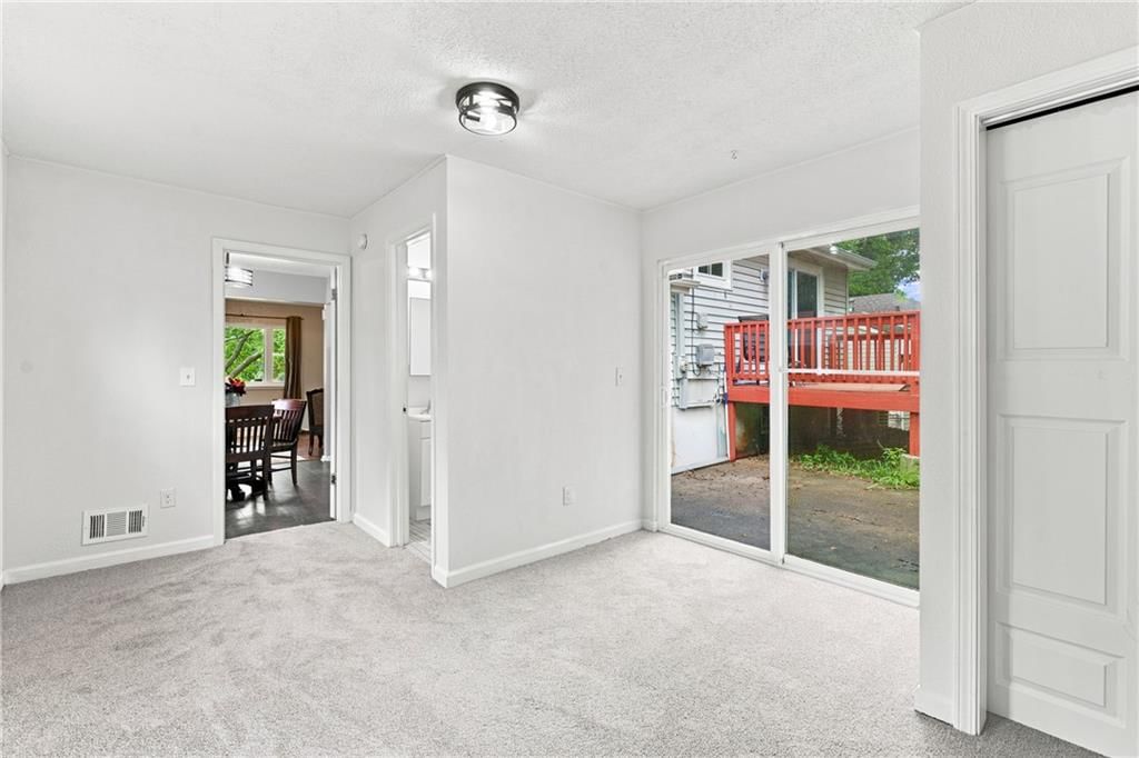 4619 N Bristol Avenue — photo 11