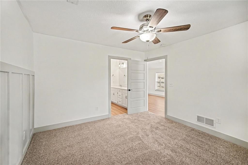 320 Elm Street — photo 11