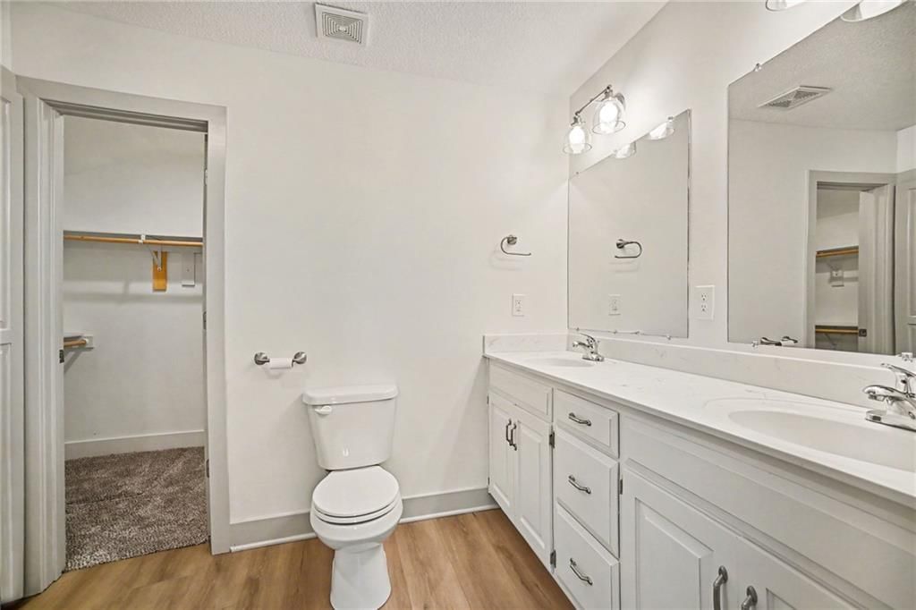 320 Elm Street — photo 12