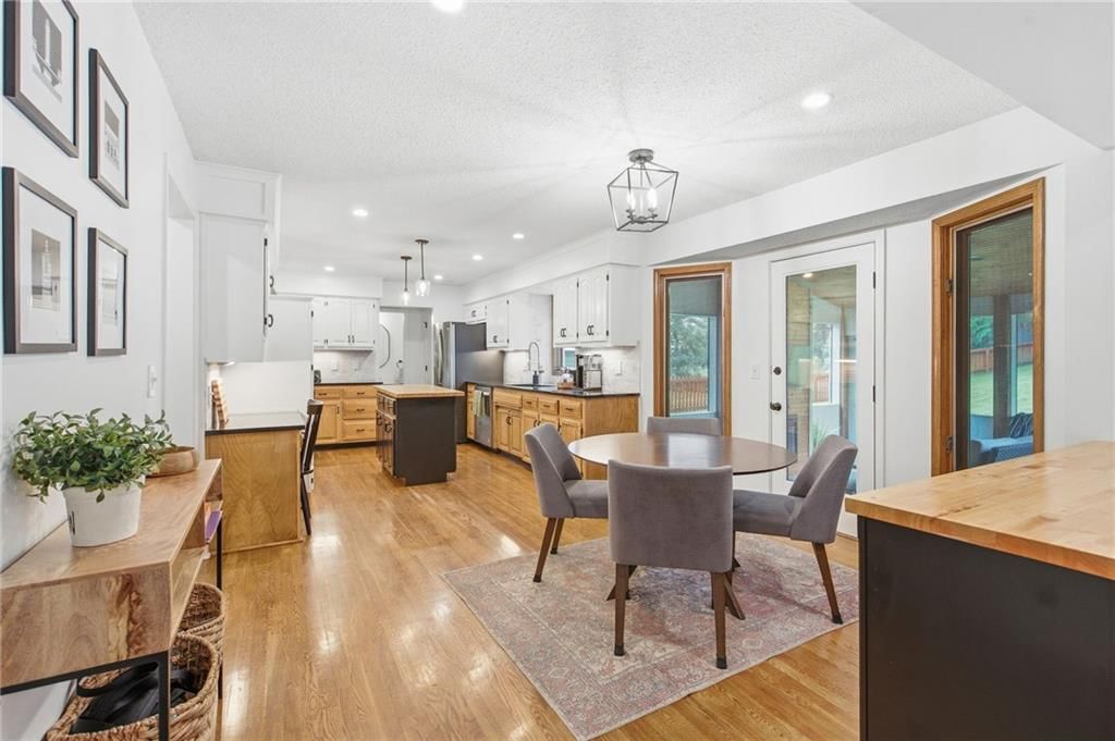14712 W 81st Street — photo 13