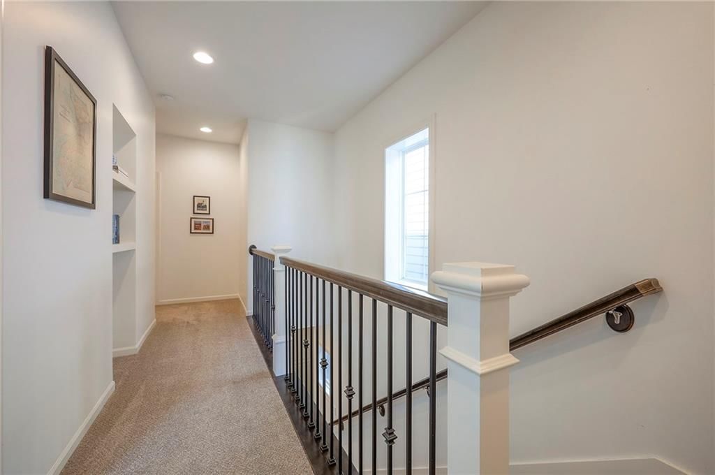 716 W 45th Street — photo 26