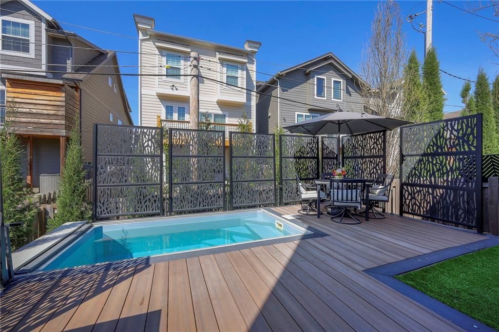 716 W 45th Street — photo 33