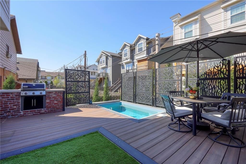 716 W 45th Street — photo 34