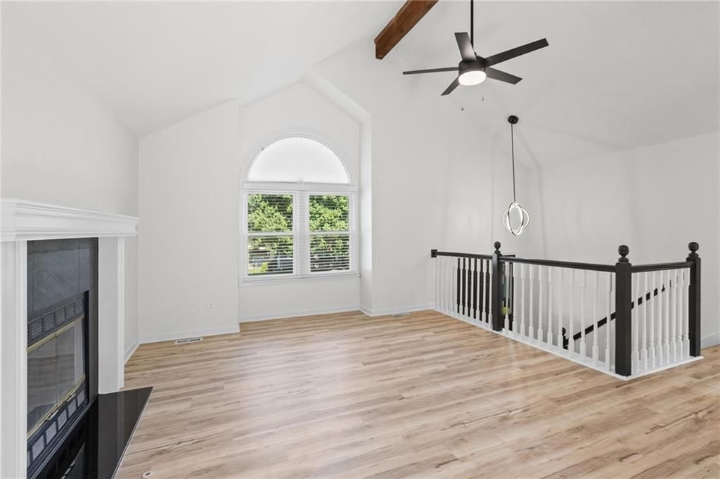 16209 Speaker Avenue — photo 4