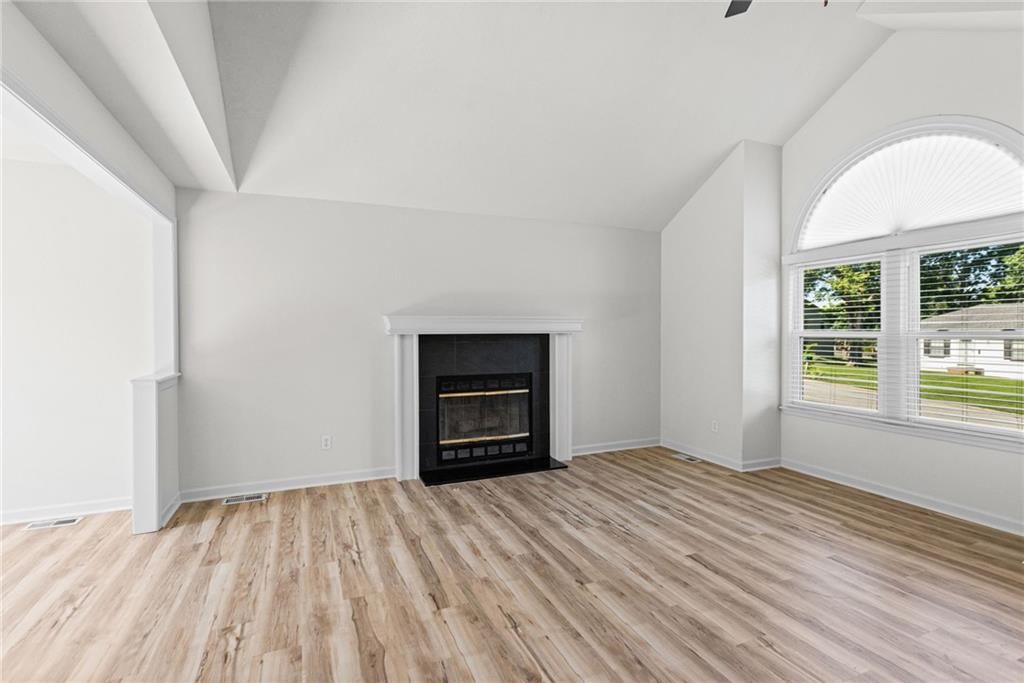 16209 Speaker Avenue — photo 5