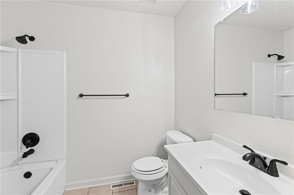 16209 Speaker Avenue — photo 14