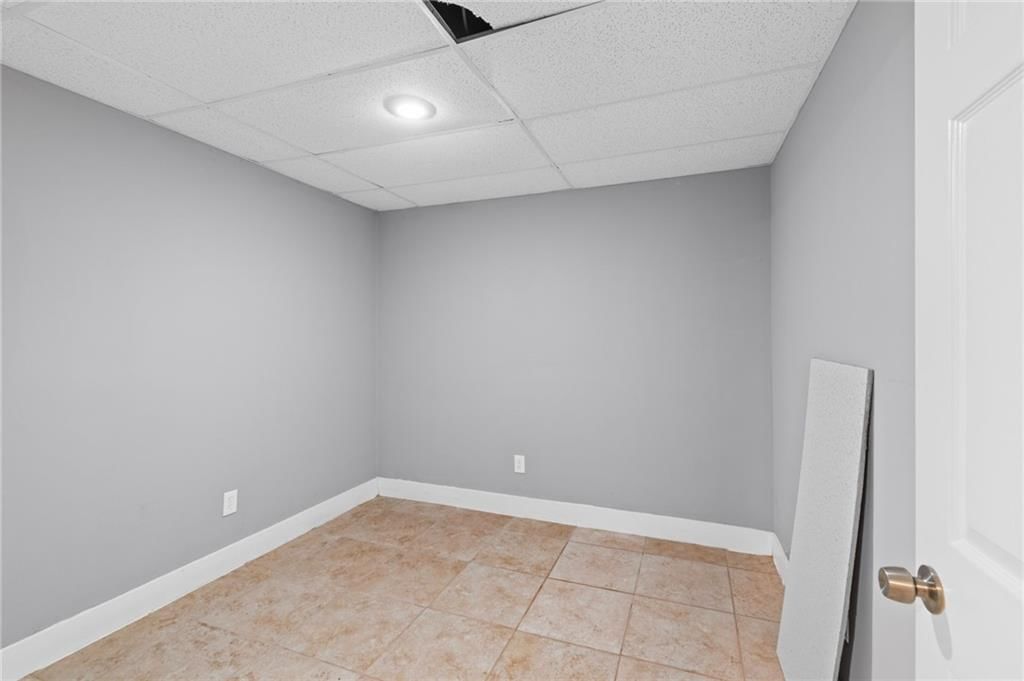 7400 N Granby Avenue — photo 31