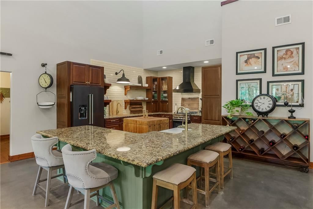 31305 W 89th Street — photo 16