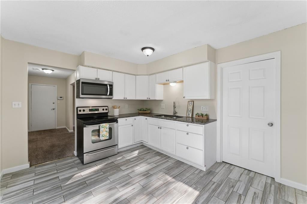 8110 Walnut Street — photo 10