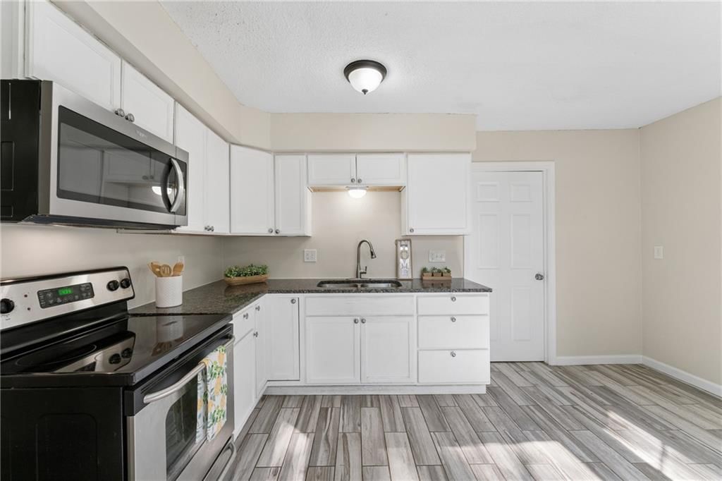 8110 Walnut Street — photo 13