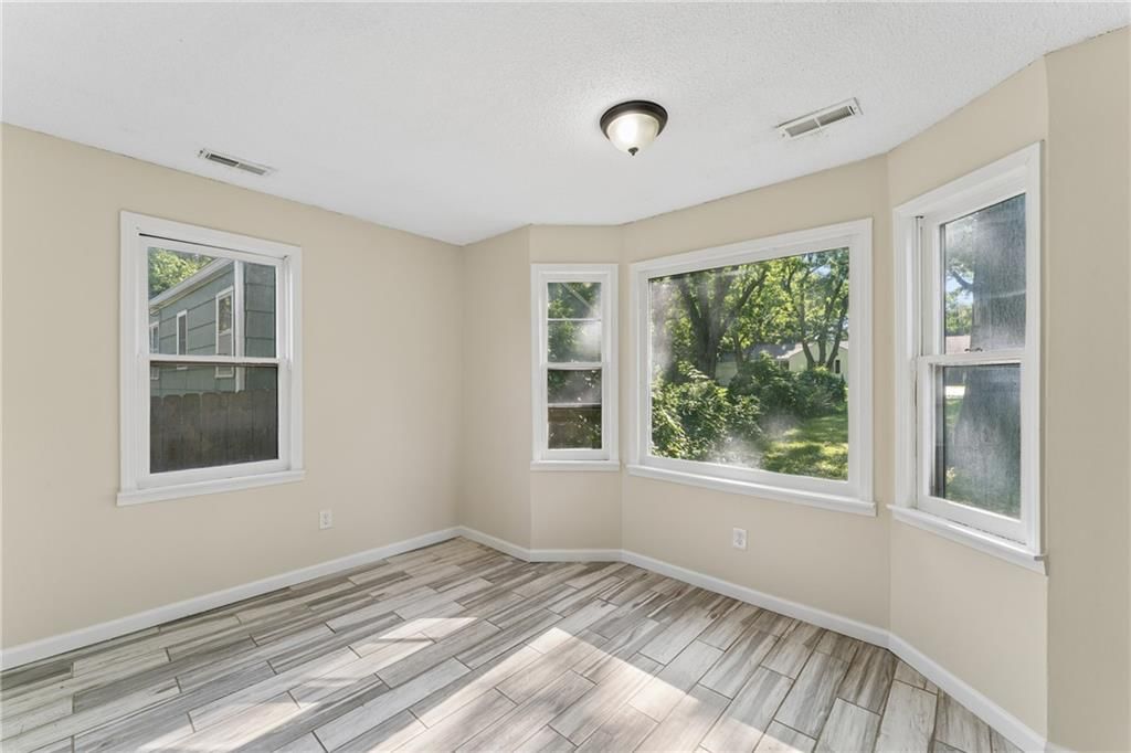 8110 Walnut Street — photo 14