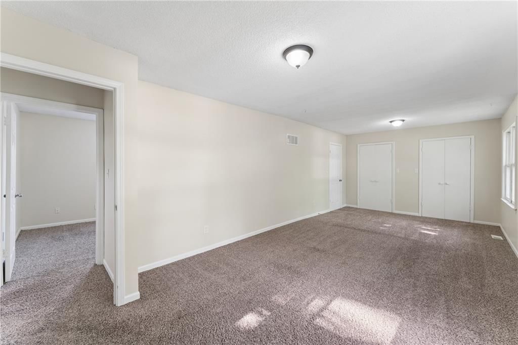 8110 Walnut Street — photo 18