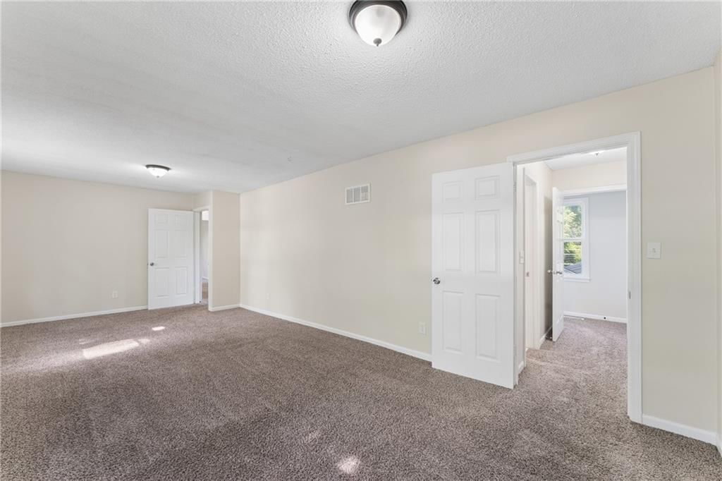 8110 Walnut Street — photo 20