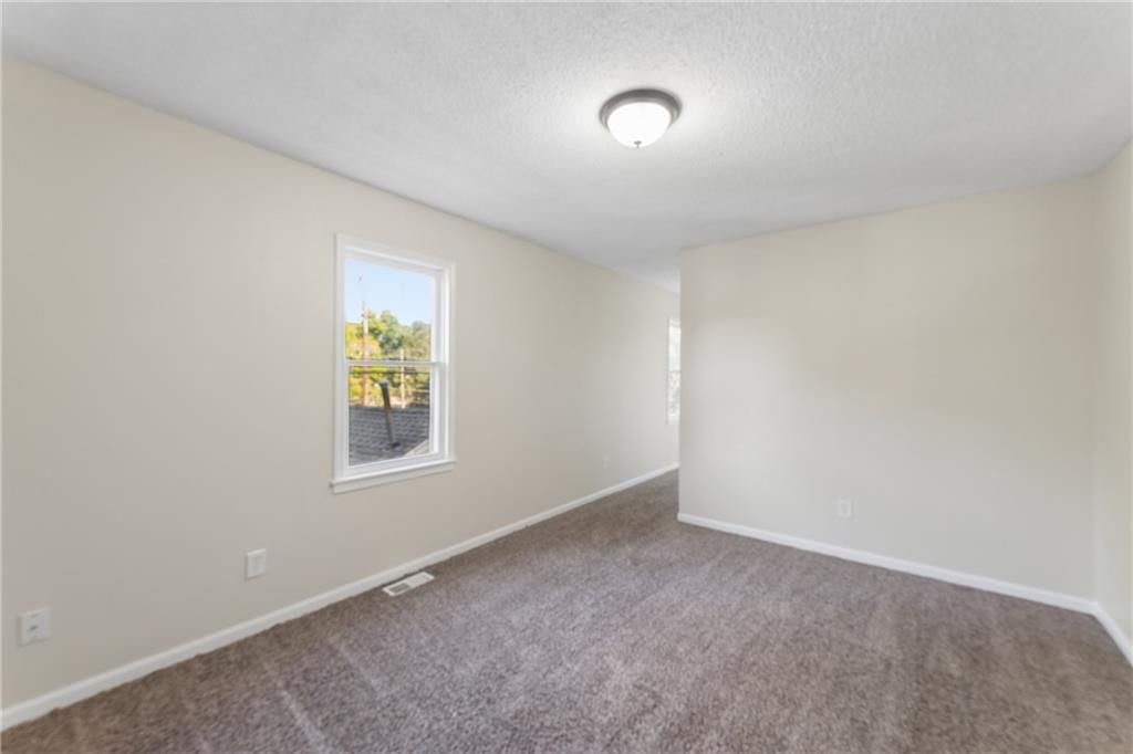 8110 Walnut Street — photo 22