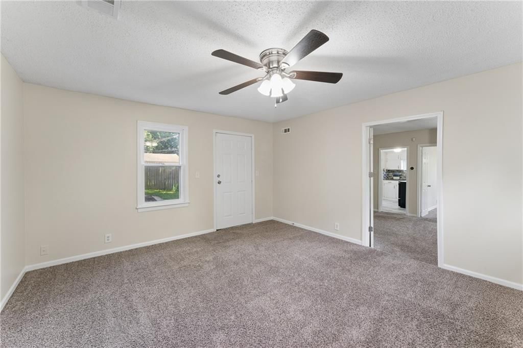 8110 Walnut Street — photo 28