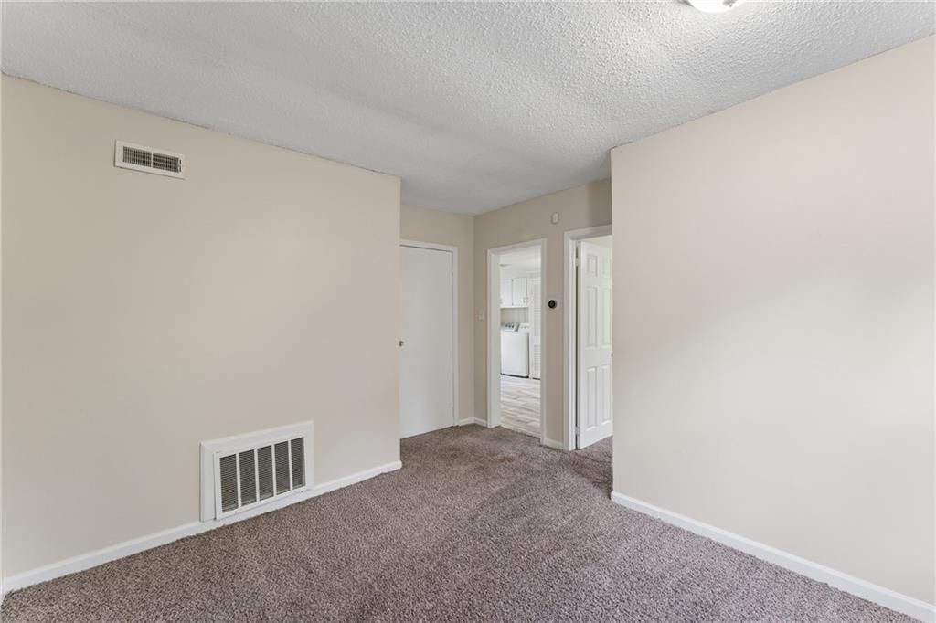 8110 Walnut Street — photo 31