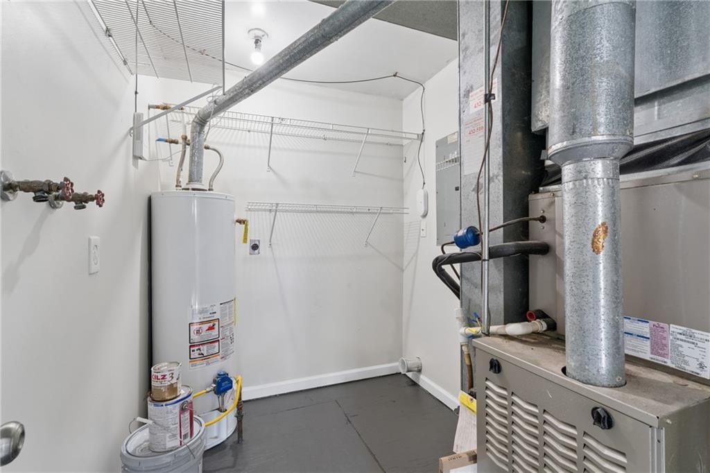 8110 Walnut Street — photo 44