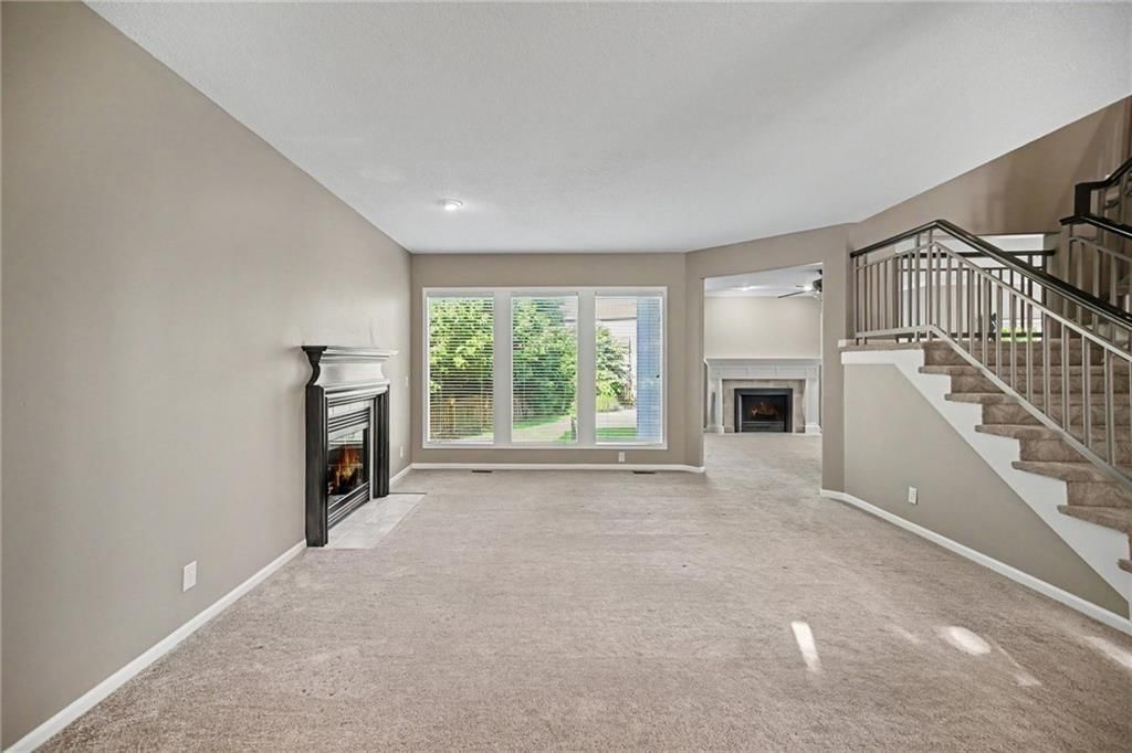 15820 Briar Street — photo 7