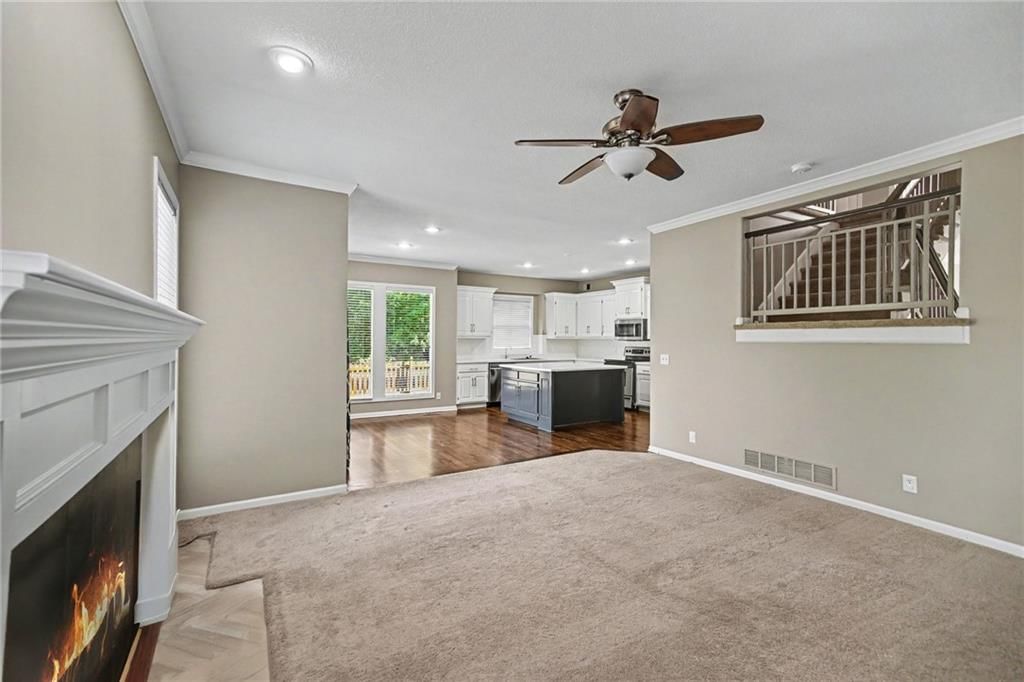 15820 Briar Street — photo 8