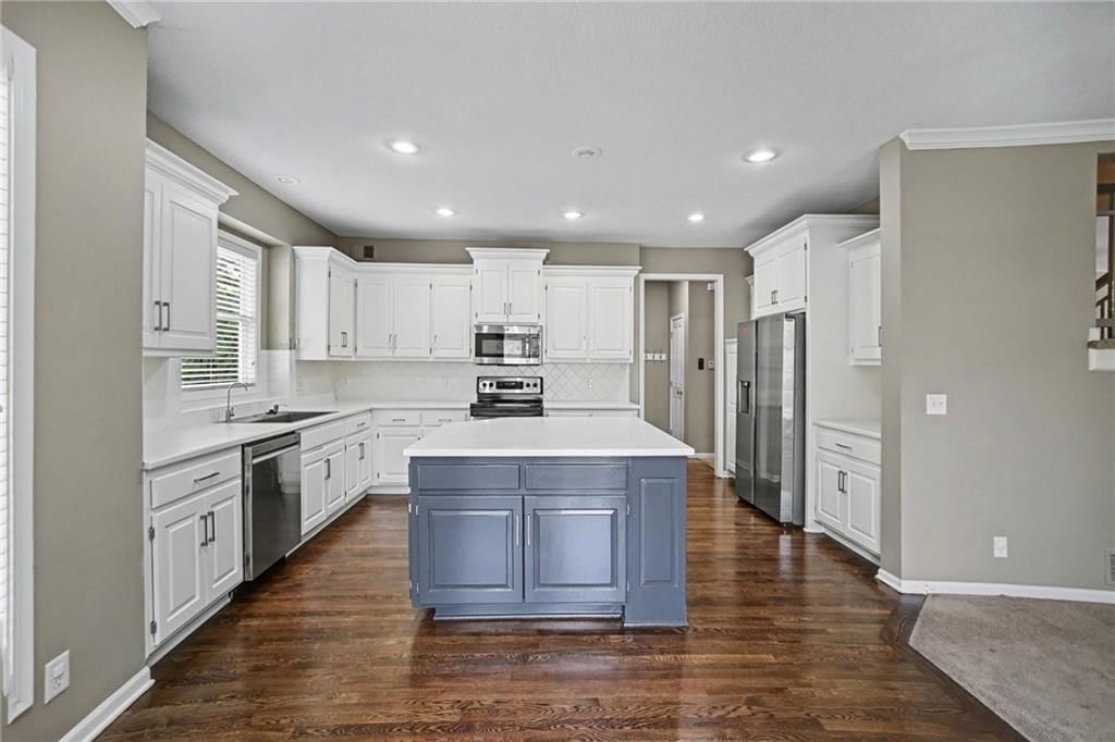 15820 Briar Street — photo 11